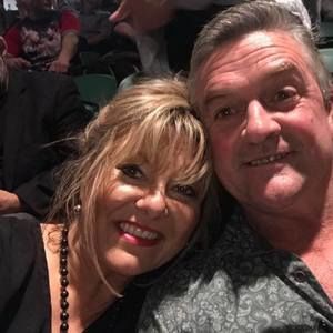 Meet your Posher, Maxine